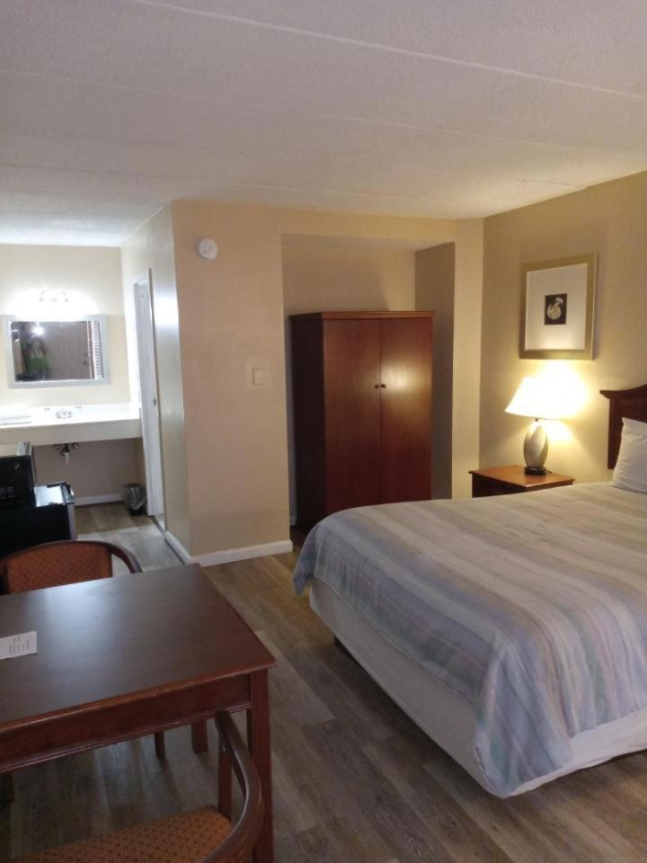 Apm Inn And Suites Winchester Ngoại thất bức ảnh