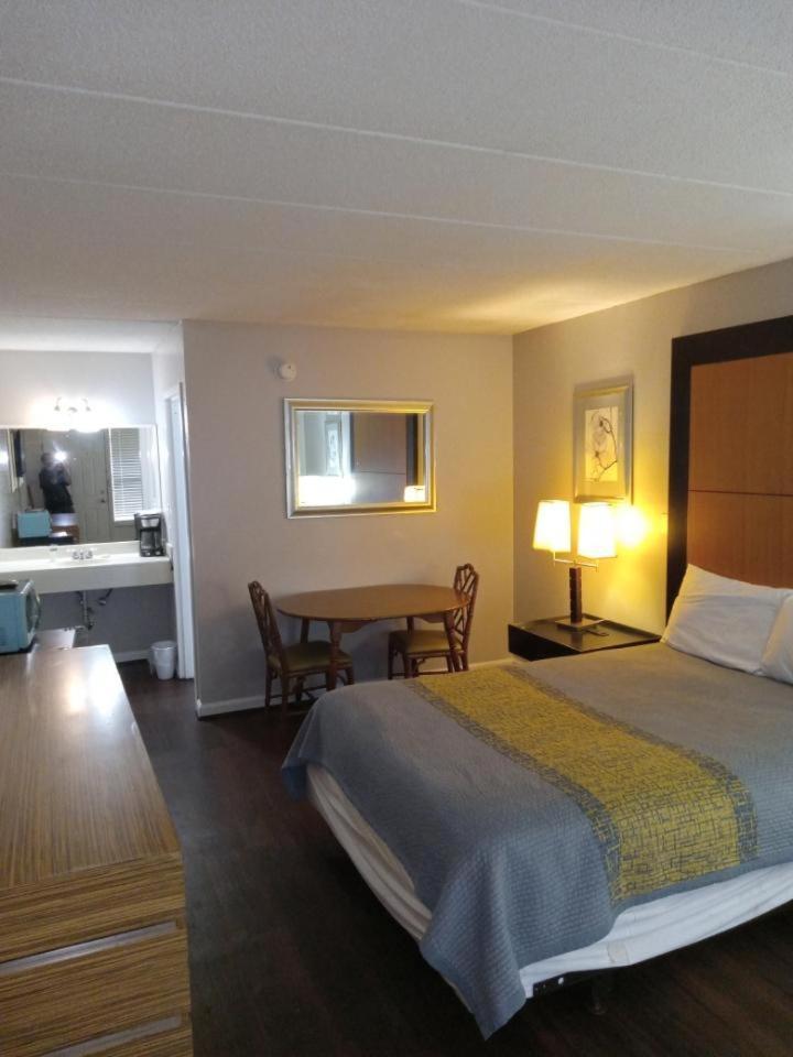Apm Inn And Suites Winchester Ngoại thất bức ảnh