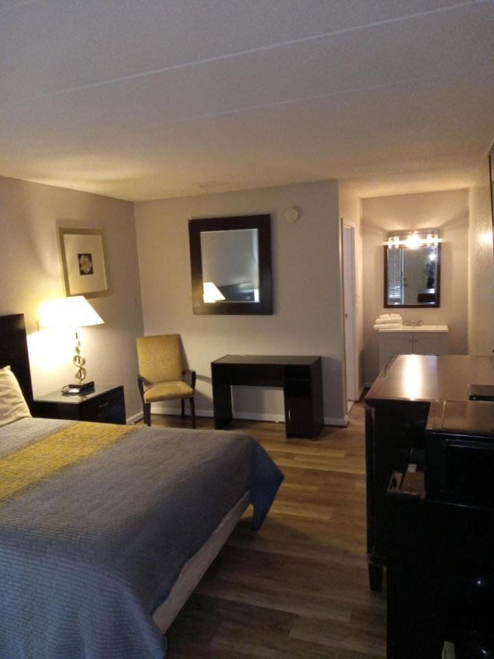 Apm Inn And Suites Winchester Ngoại thất bức ảnh
